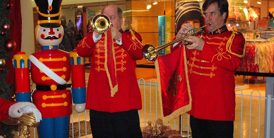 Holiday Act - Musicians, Trumpeters