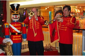 Holiday Act - Musicians, Trumpeters